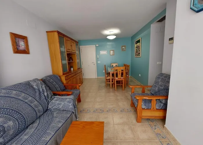 Con Wifi A 50m De La Playa Apartment