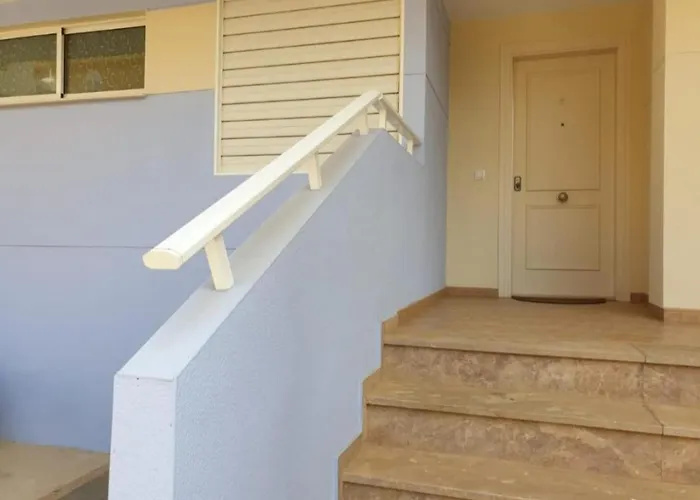 Con Wifi A 50m De La Playa * دينايا